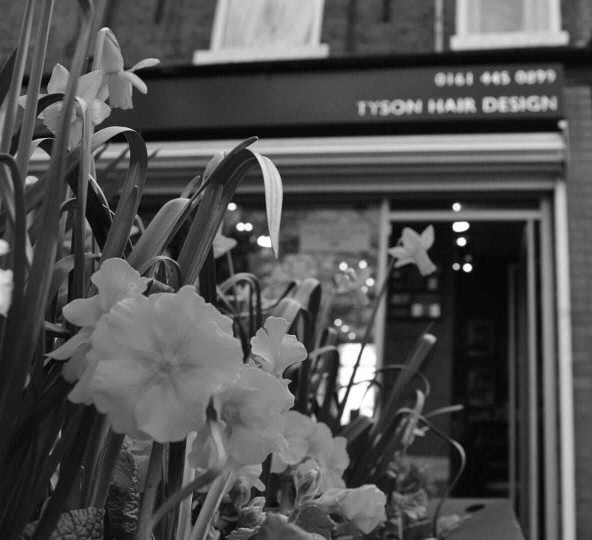 outside-tyson-hair-design-bw The Shop Angle